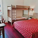 מלון Logis - Et Restaurant De La Montagne Noire 2*