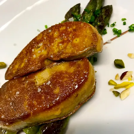 Logis - Et Restaurant De La Montagne Noire