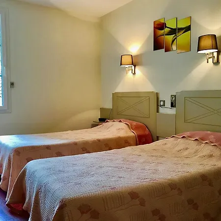 Logis - Et Restaurant De La Montagne Noire 酒店