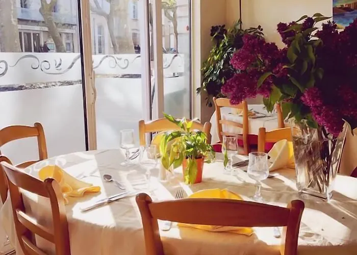 Logis - Et Restaurant De La Montagne Noire 2* Dourgne